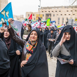 Proteste in Iran: L'Arresto di una Studentessa Diventa Simbolo della Lotta per i Diritti delle Donne